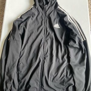 Mens Adidas Zip up jacket with hood. Size L